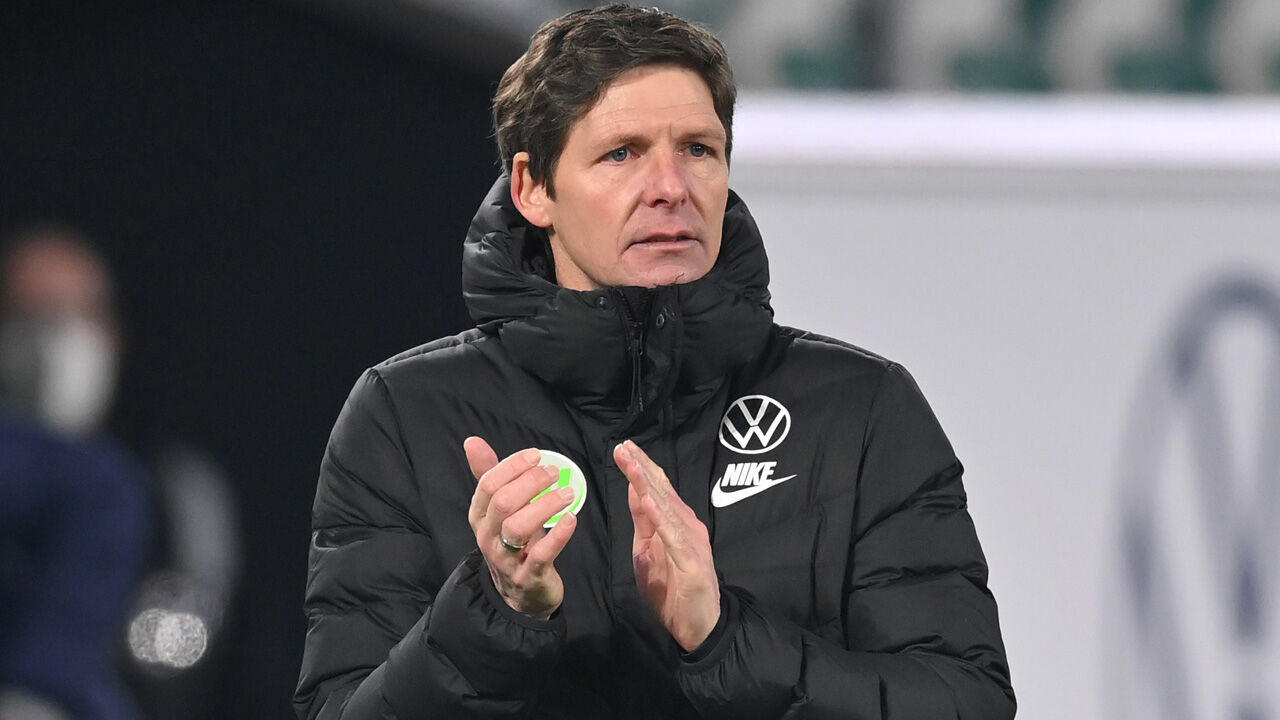 Oliver Glasner mit Wolfsburg auf Champions-League-Kurs ...