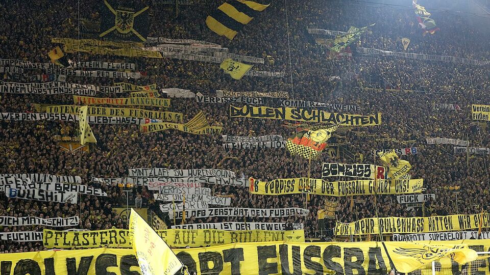 Dortmund-Beschimpfungen gegen Leipzig Diashow