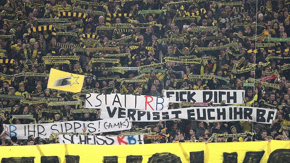 Dortmund-Beschimpfungen gegen Leipzig Diashow