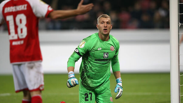 Irrer Goalie-Patzer bei Gladbach gegen Mainz