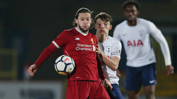 Liverpool-Star Adam Lallana rastet aus