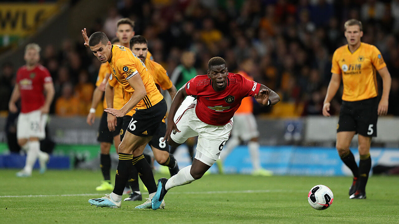 Manchester United patzt gegen Wolverhampton Wanderers Manchester United patzt gegen Wolverhampton Wanderers