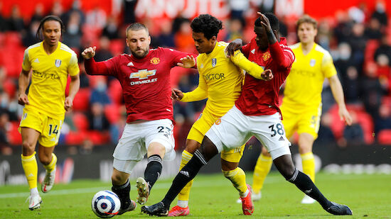 ManUnited trotz Patzer Vizemeister