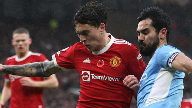 Manchester City speist United im Derby ab