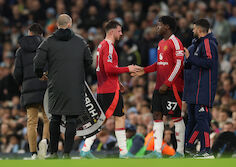 Wieder verletzt: United muss auf Mittelfeld-Star verzichten