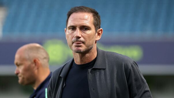 Lotst Frank Lampard einen Sturm-Kicker auf die Insel?
