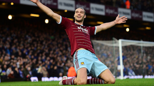 Newcastle holt Andy Carroll heim