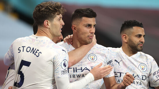 Zehn Citizens bezwingen Aston Villa