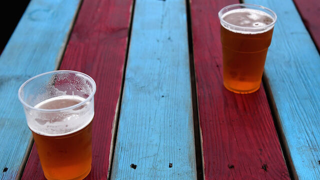 West Ham will Stadion wegen Bierpreis klagen