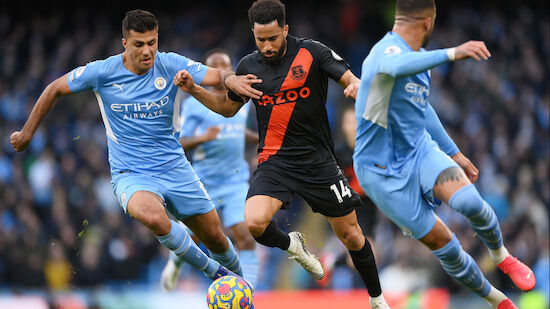 City bleibt Chelsea auf den Fersen