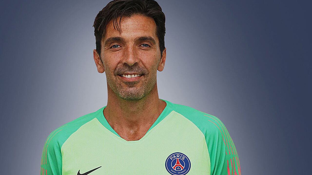 Gianluigi Buffon Wechselt Fix Zu Paris Saint Germain Fussball International Frankreich