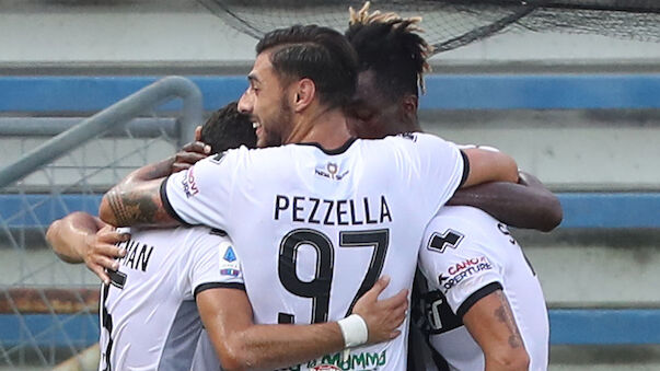 Parma fixiert Klassenerhalt mit Sieg gegen Napoli
