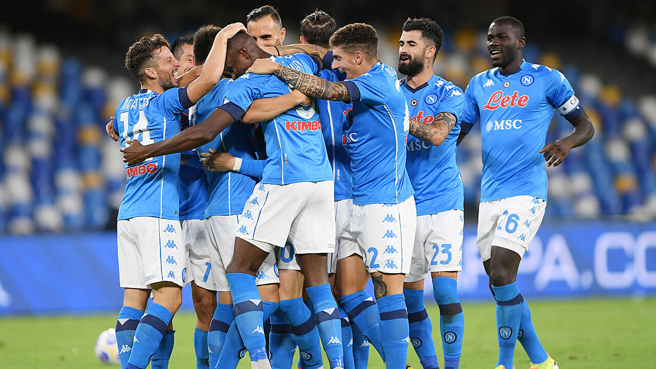Napoli Fussball Napoli Fussball