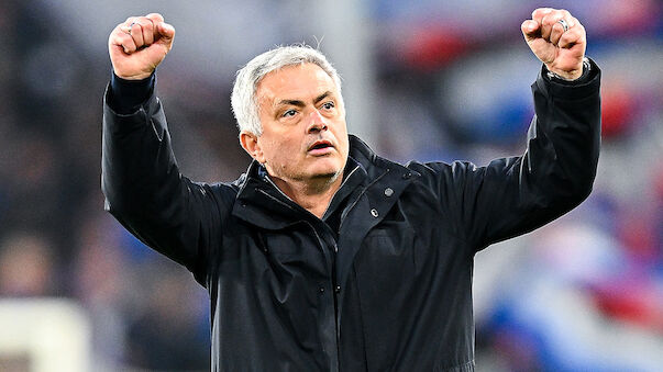 Holt Mourinho Bayern-Spieler?