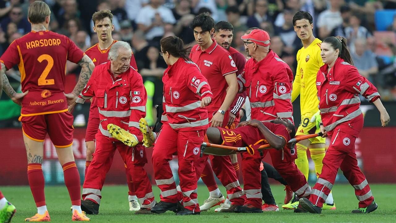 Dopo la sospensione della partita: via libera per il giocatore della Roma crollato