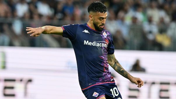  Fiorentina lässt bei Aufsteiger Punkte liegen