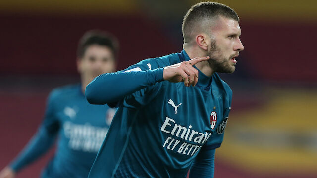 AC Milan hält mit Stadtrivale Inter Schritt
