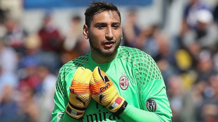 Gianluigi Donnarumma verlängert doch beim AC Milan ...