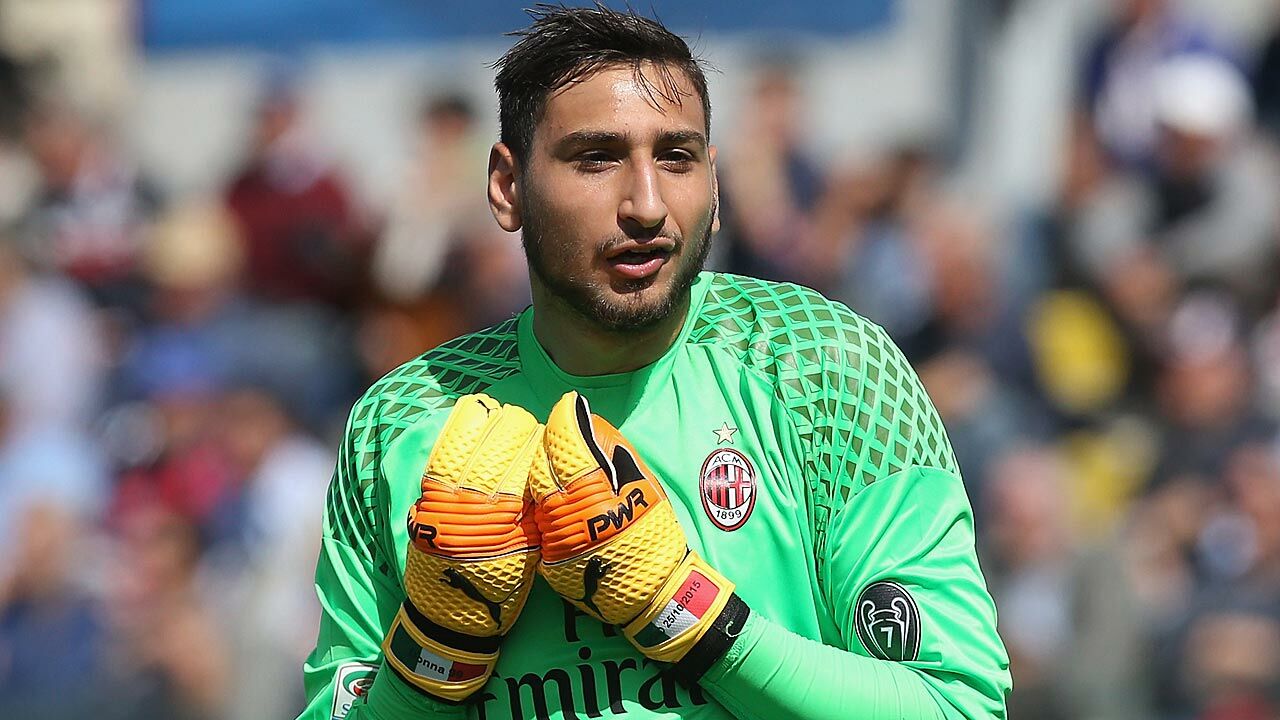 Gianluigi Donnarumma verlängert doch beim AC Milan - Fussball - International - 