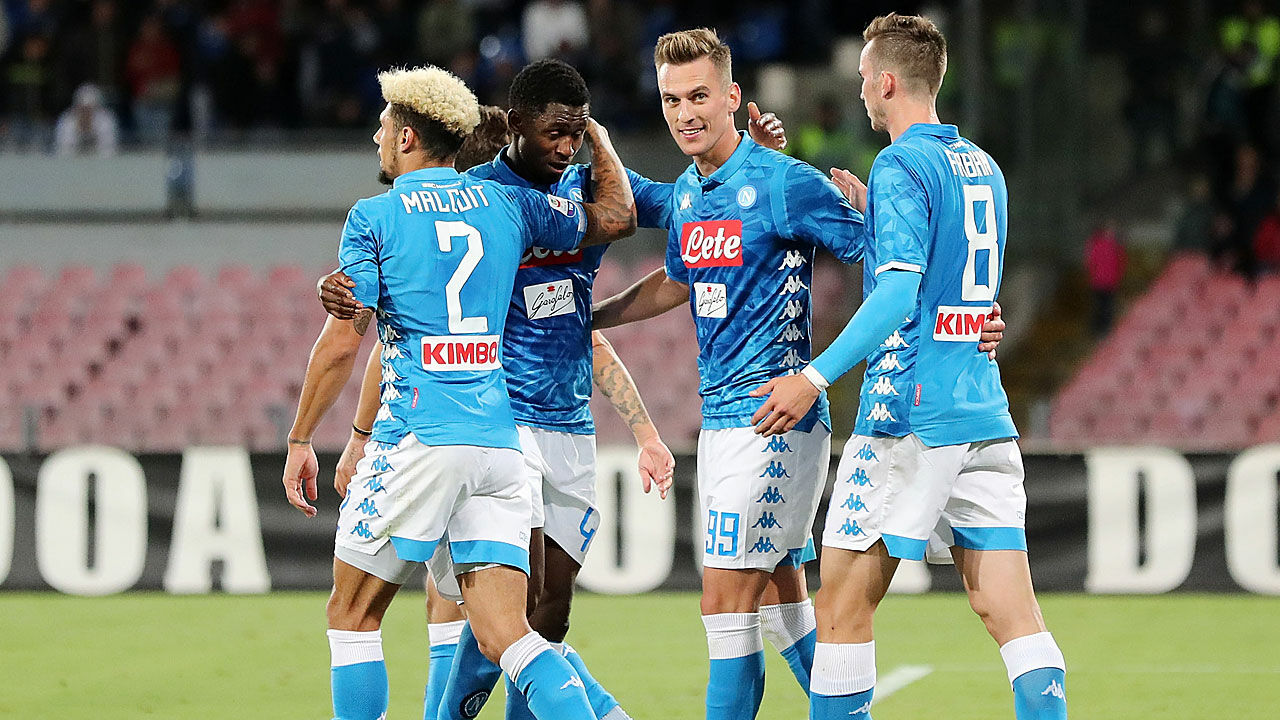 Nach hartem Kampf: Napoli-Sieg bei Udinese - Fussball ...