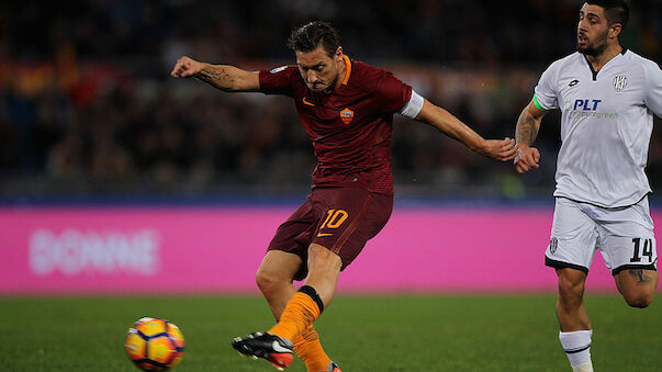Totti schießt Roma ins Coppa-Halbfinale