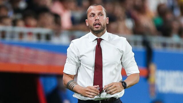 Neo-Ajax-Coach John Heitinga bleibt bis Saisonende