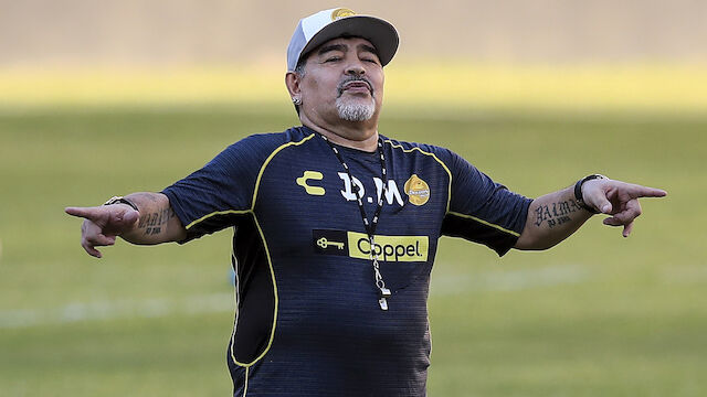 Maradona feiert in Mexiko 1. Sieg als Trainer