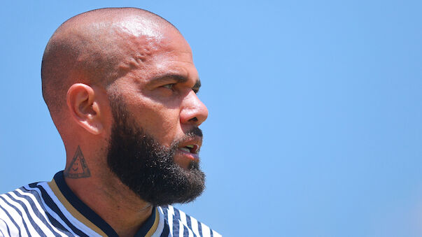 Unter Tränen: Alves bestreitet Missbrauchsvorwürfe
