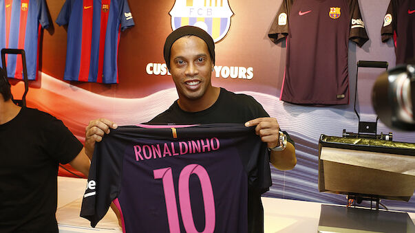 Ronaldinho schwänzt Barcelona-Debüt
