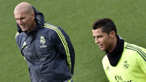 Freistoß-Duell: Zidane düpiert Ronaldo im Training