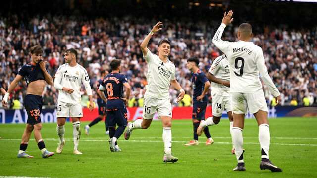 Real Madrid hält Titelchance trotz Wackler am Leben