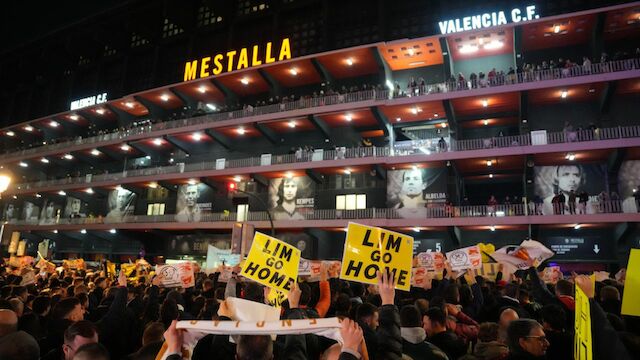 Valencia-Fans protestieren erneut gegen Besitzer