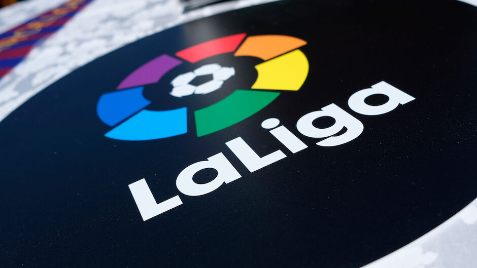 Milliarden Deal Fur La Liga Anteile Um 2 7 Milliarden Verkauft Fussball International Spanien