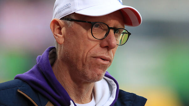 Ferencvaros-Debüt: Peter Stöger 