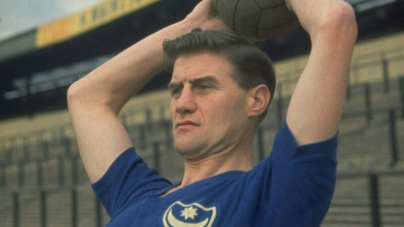 #12 - Jimmy Dickinson - 845 Spiele