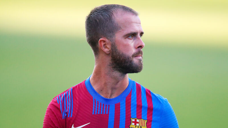 Miralem Pjanic #8