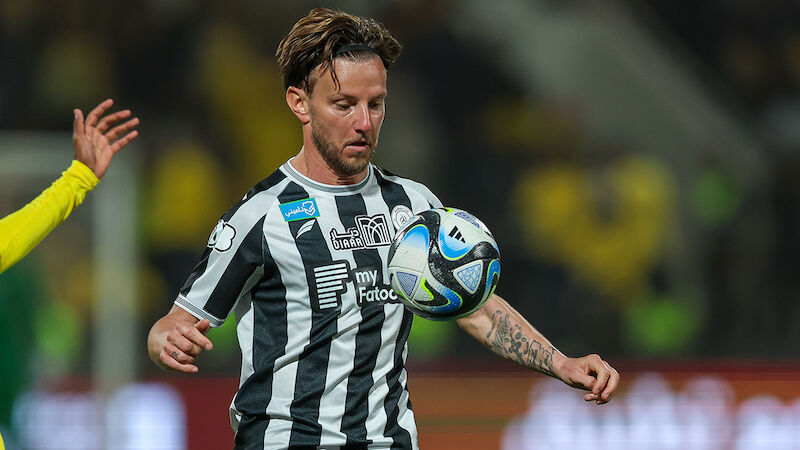 Ivan Rakitic (37)