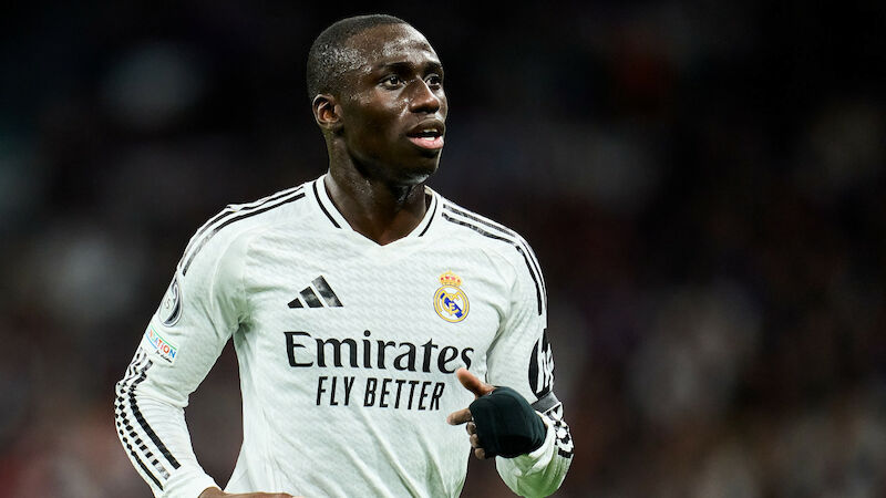 Ferland Mendy (30)