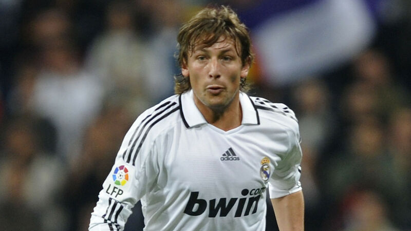 Gabriel Heinze #16