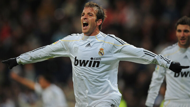 Rafael van der Vaart #23
