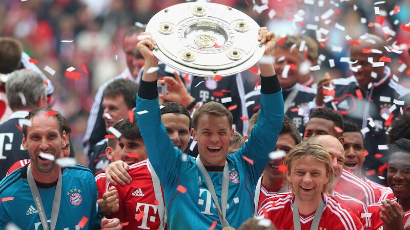 #22 - Manuel Neuer - 30 Titel