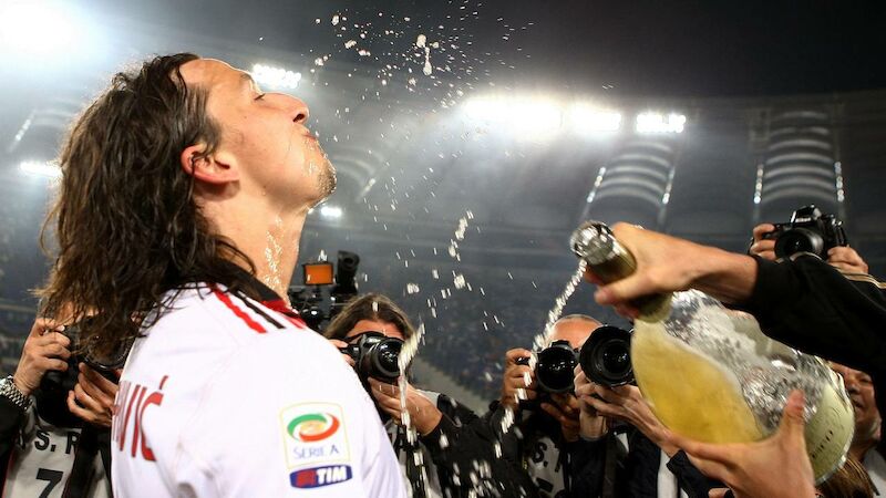 #15 - Zlatan Ibrahimović - 32 Titel
