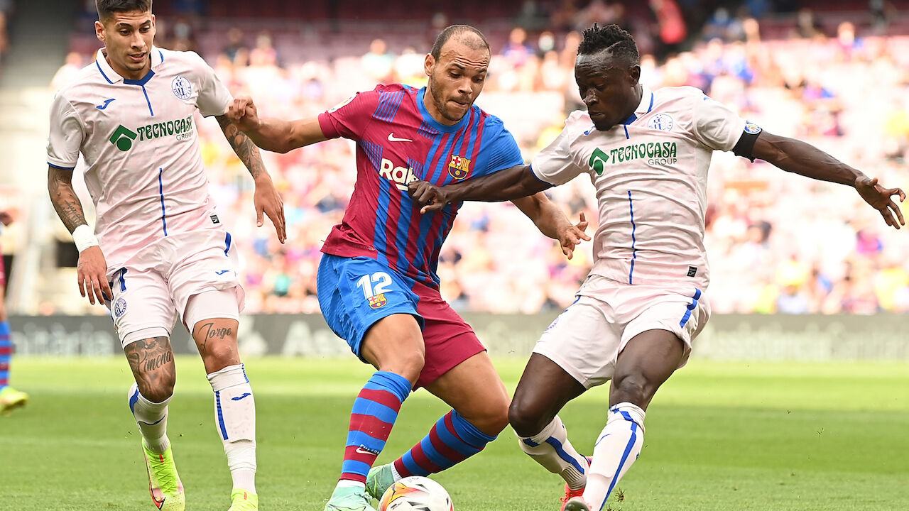 La Liga Barcelona Muht Sich Zu Heimsieg Uber Getafe Fussball International Spanien