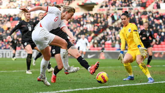 Couragierte ÖFB-Frauen verlieren in England