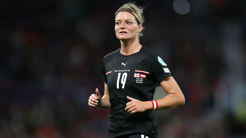 5. Verena Hanshaw - 119 Länderspiele (10 Tore)