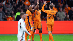 Niederlande siegt gegen Ungarn und steht im Viertelfinale