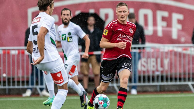 Platz 12: Philipp Thurnbichler, SVG Reichenau - 14 Tore, 83 Minuten/Tor