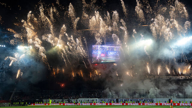 Die besten Bilder der Sturm- und Rapid-Fans aus Klagenfurt