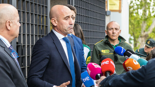 Nach Kuss-Skandal bei Frauen-WM: Rubiales muss vor Gericht