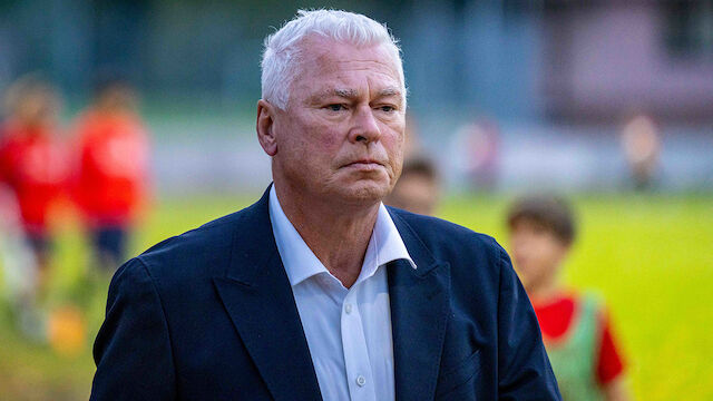 Toni Polster gerät gegen Austrianer unter die Räder